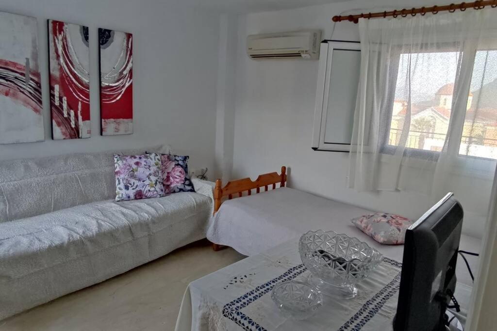 Thea Mytikas Apartment Exterior photo